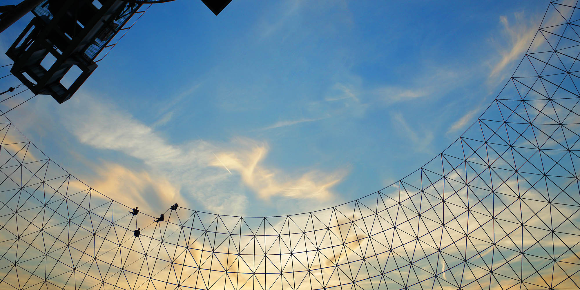 中卫网架加工 , 打磨网架配件每一道工艺